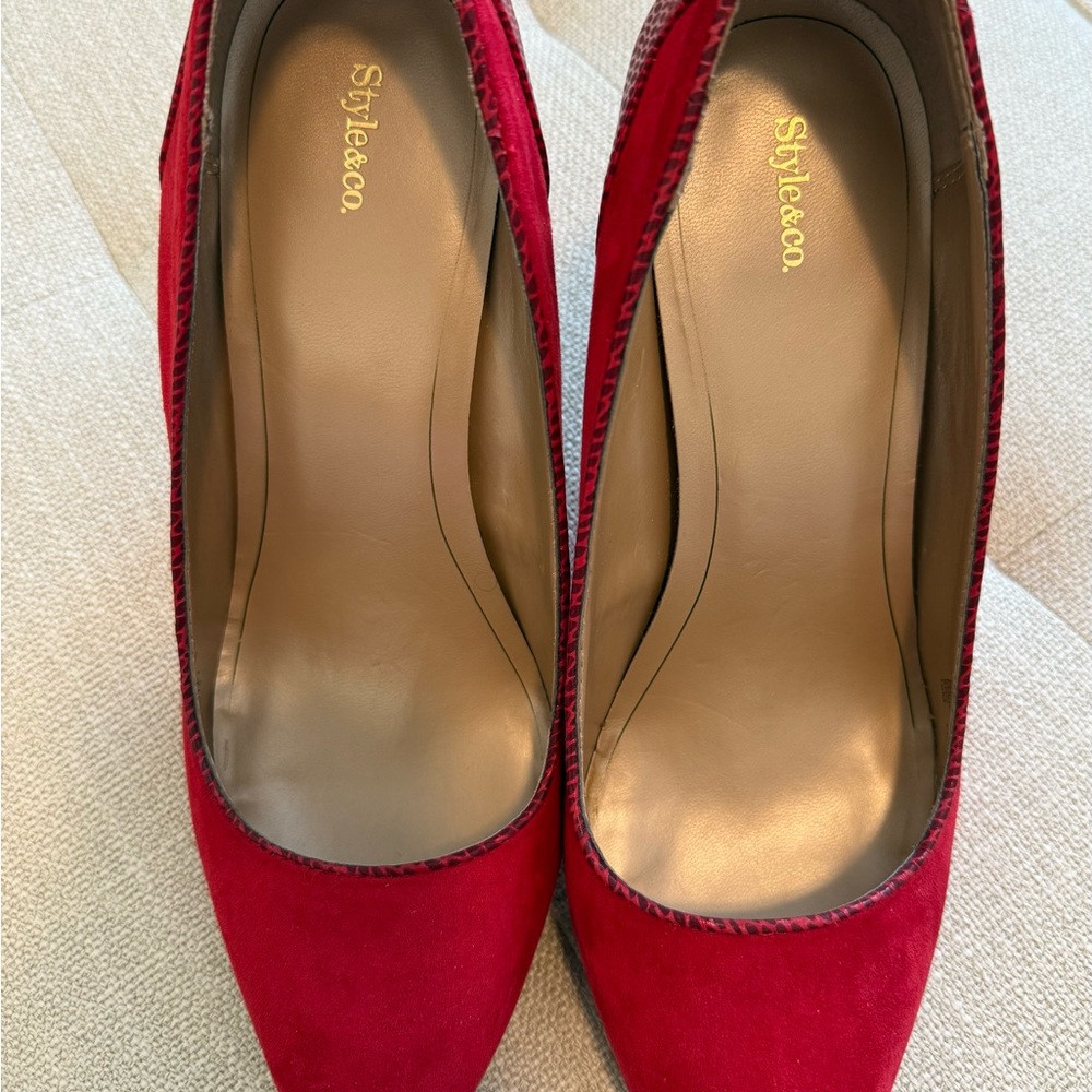Style & Co. Classic Red Heels